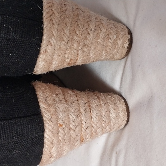 J. Crew Wedge Espadrille Slip On Heels Size 8.5. NWOB - Picture 7 of 8